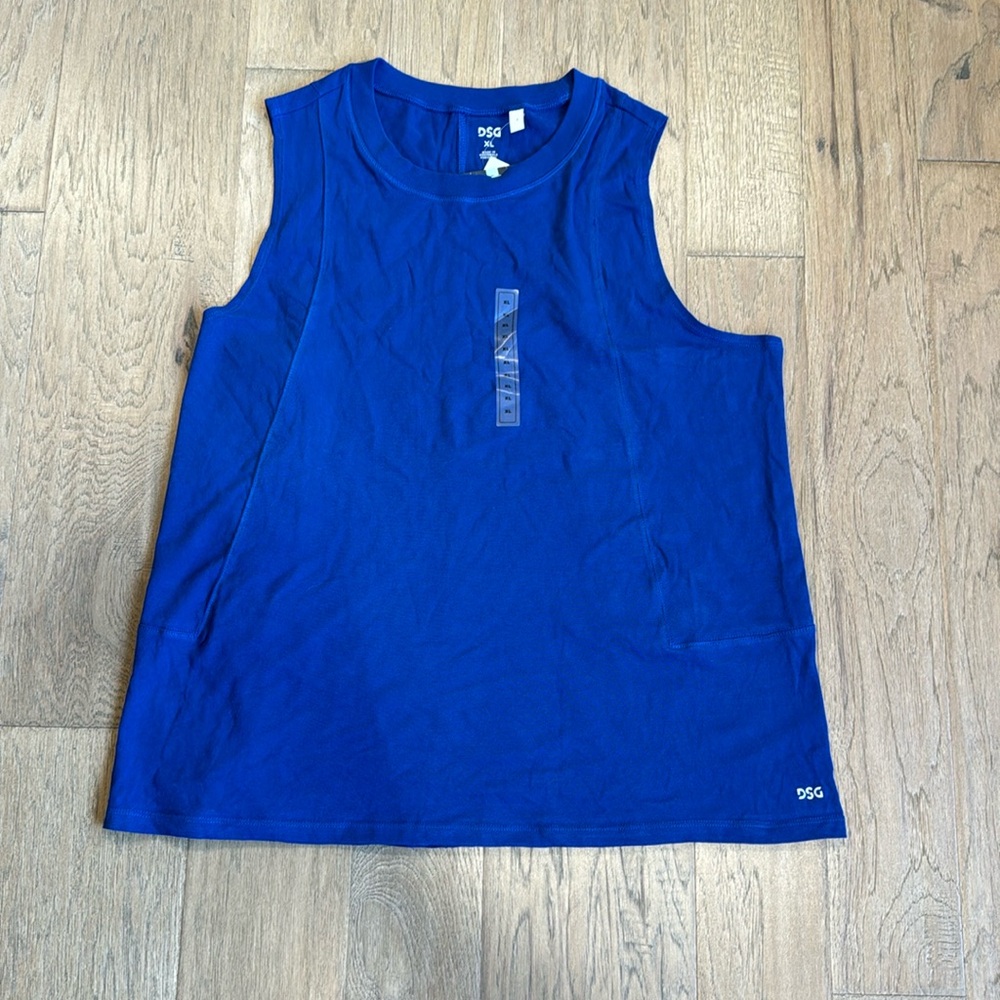 NWT Women’s XL Retro Muscle Tank DSG Cobalt Punch - Picture 4 of 12